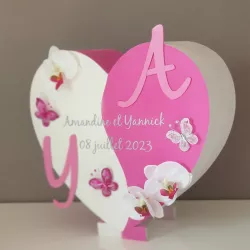 urne en forme de coeur fushia