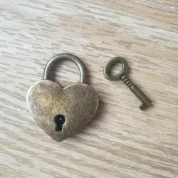 Cadenas coeur et sa clé