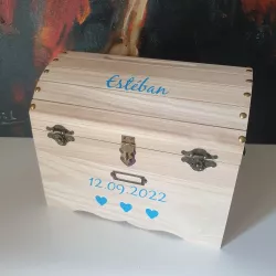 Coffre en bois naturel pour mariage