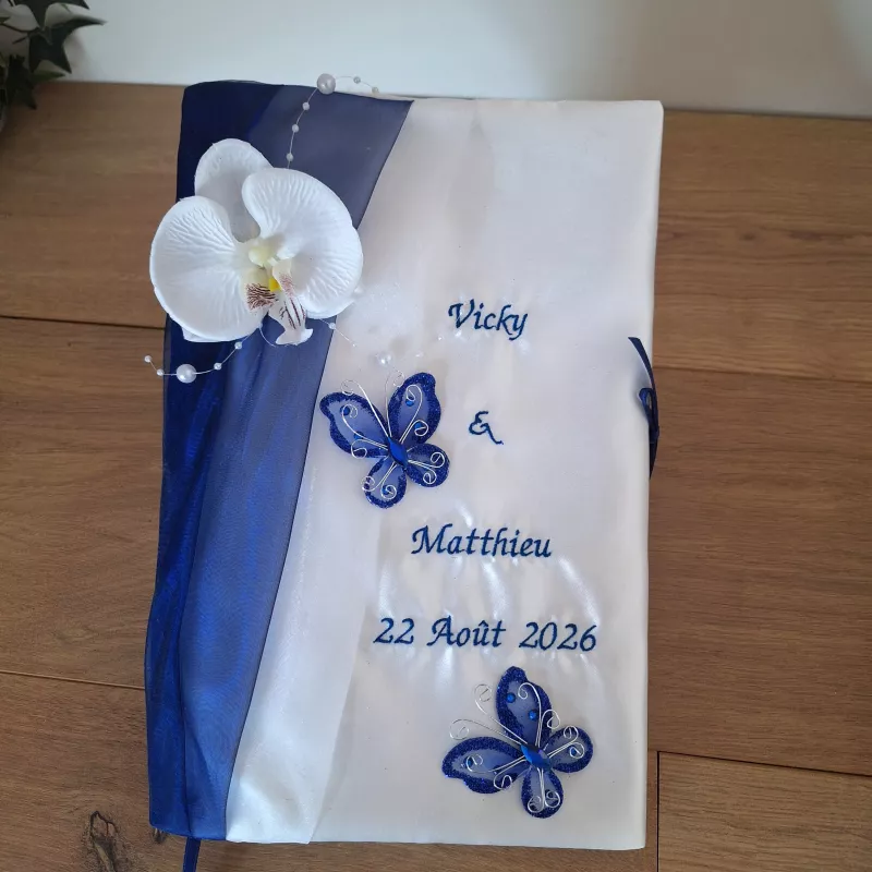 livre d'or papillon bleu
