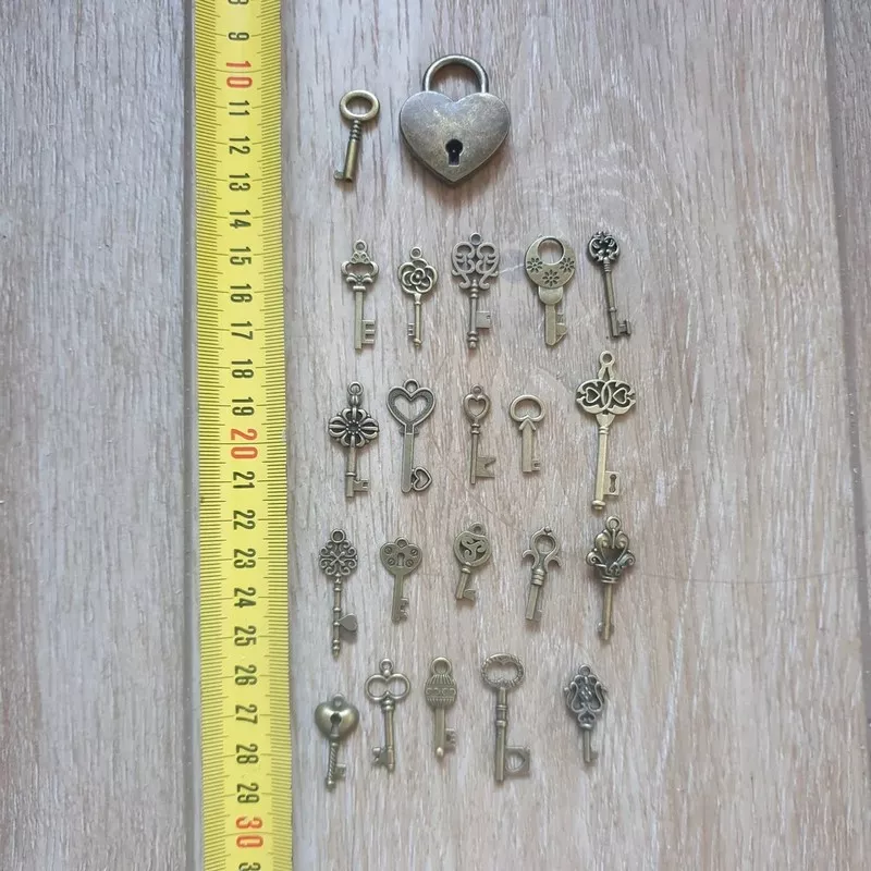 clés et cadenas avec mesures